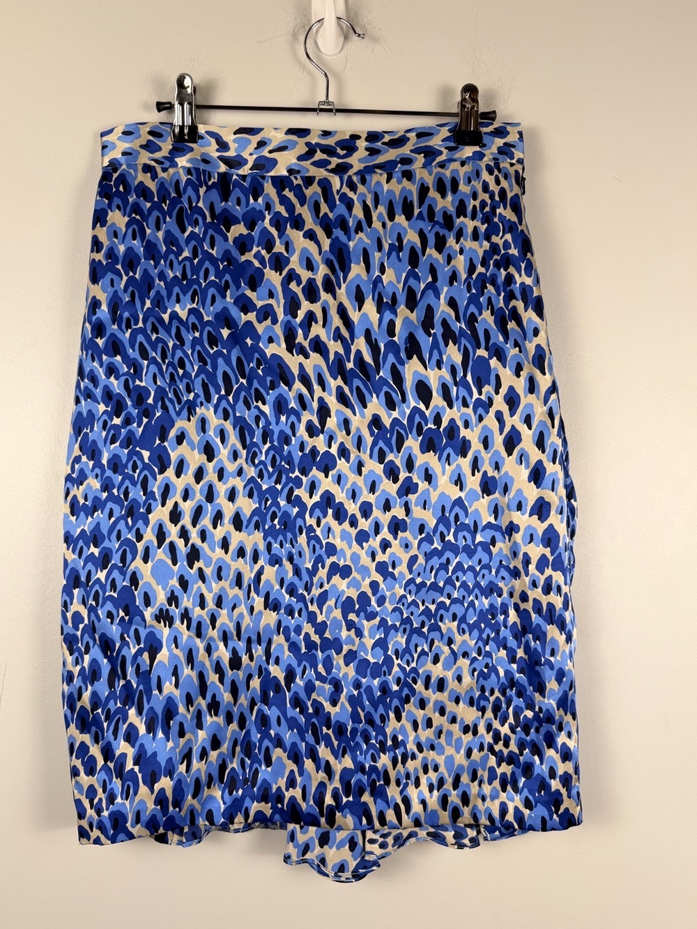 Tibi blue abstract silk back ruffle skirt size 8 READ